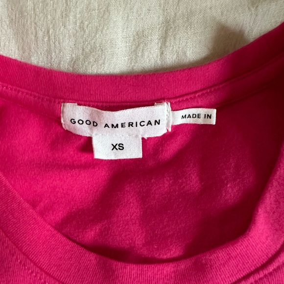 Good American Bright Pink Women's T-Shirt - Picture 3 of 3